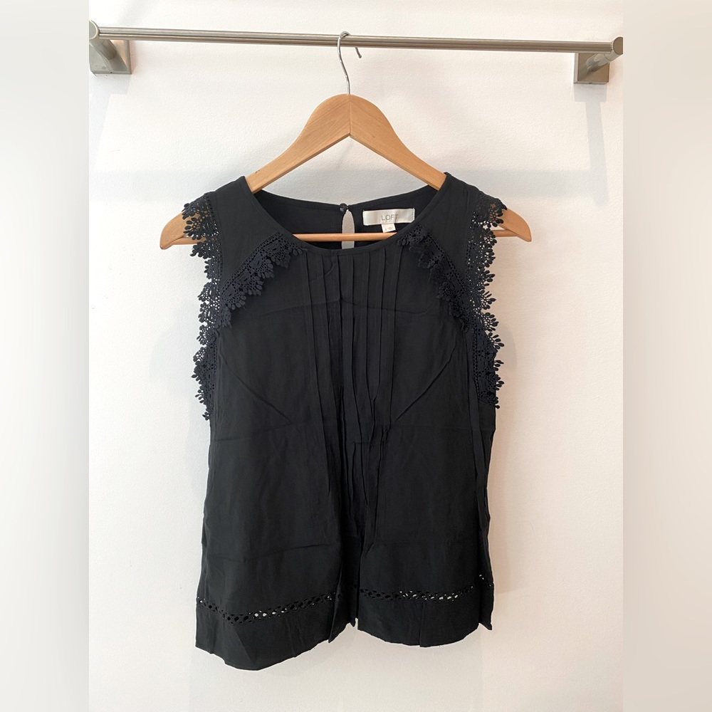 LOFT black with lace trim shell tank